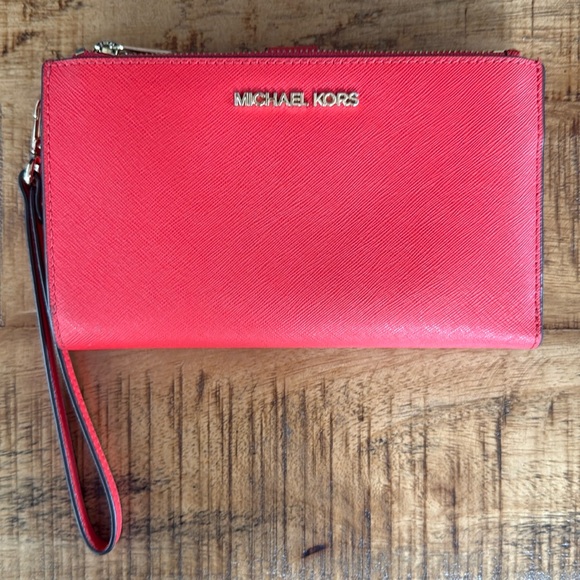 Michael Kors Jet Set Travel Wristlet Flame Red Double Zipper Gold Tone Hardware